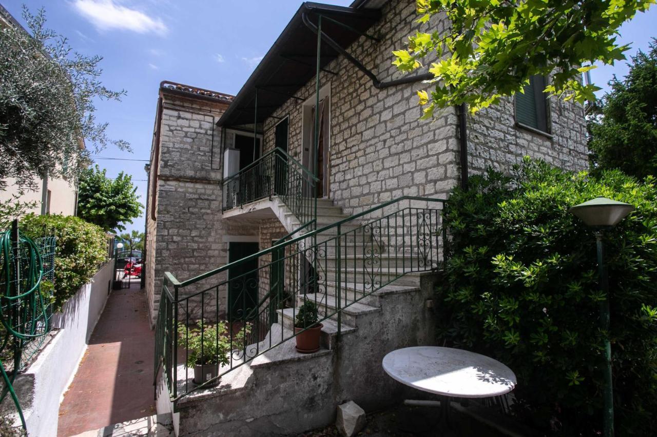 Appartamento N237 - Numana, trilocale a 100 metri dal centro Esterno foto